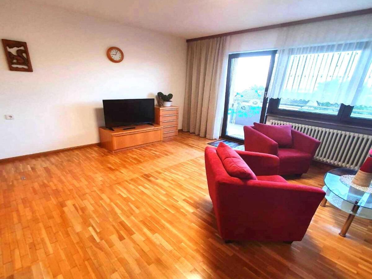 Comfortable Flat In Goerwihl With Balcony Gorwihl Exterior foto